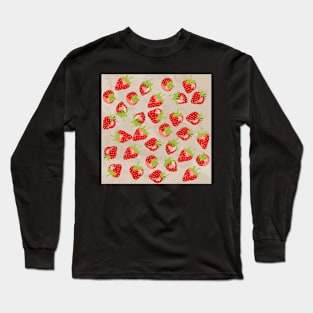 strawberries! Long Sleeve T-Shirt